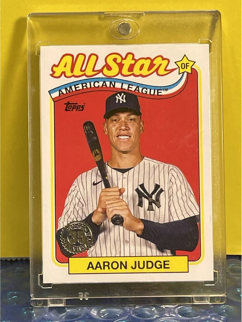 Aaron Judge RARE INVESTMENT CARD TOPPS YANKEES MVP MINT Free Magnetic Case!!